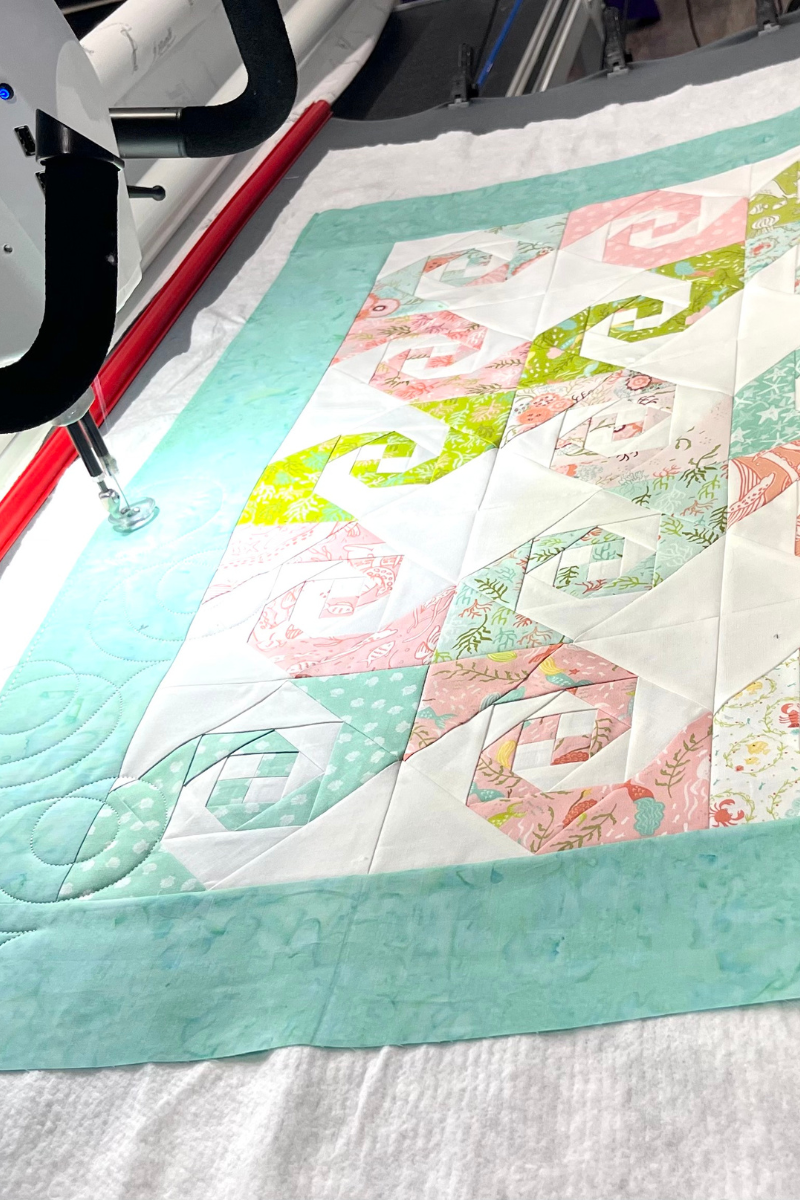 Long Arming the Wipe Out quilt from the Fat Quarter Shop's Sew Sampler box.